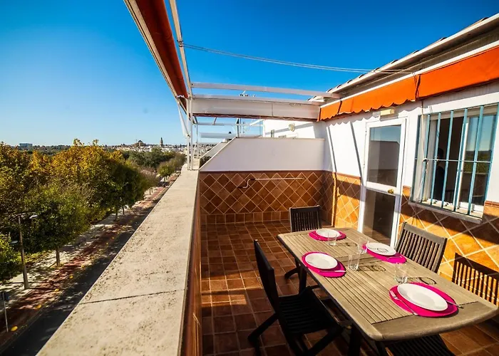 Vistas A La Catedral Y El Rio, Parking Free